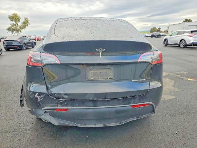 78514435 :رقم المزاد ، 7SAYGDEE5NF506414 vin ، 2022 Tesla Model Y مزاد بيع