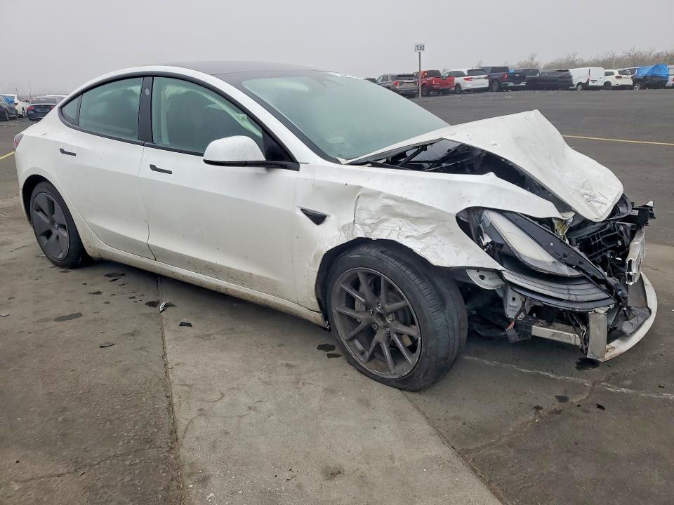 76264625 :رقم المزاد ، 5YJ3E1EA1PF570882 vin ، 2023 Tesla Model 3 مزاد بيع