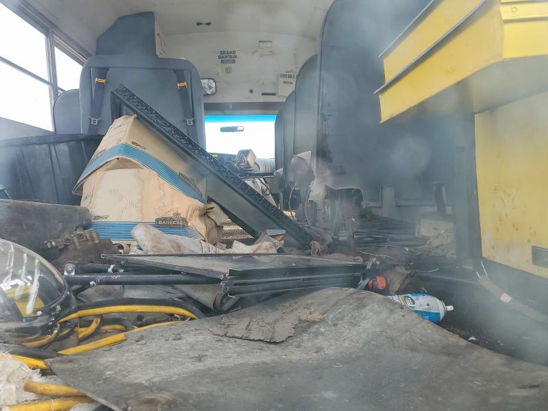 Aukcja sprzedaży 2001 Ford Econoline, vin: 1FDWE35F91HA77510, numer aukcji: 75010205