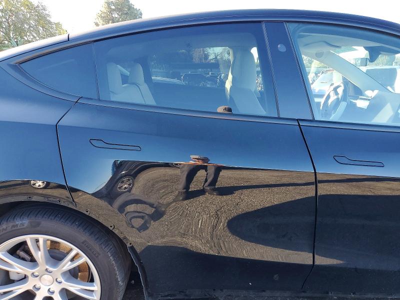 Aukcja sprzedaży 2024 Tesla Model Y, vin: 7SAYGDEEXRA236129, numer aukcji: 75615015