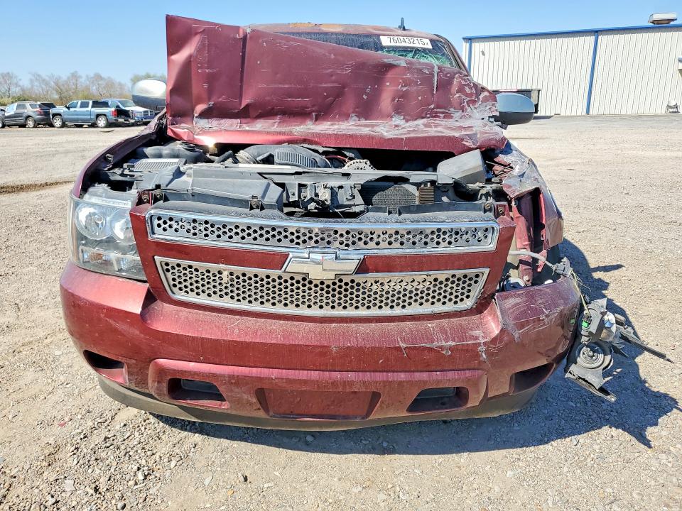 76043215 :رقم المزاد ، 1GNFC13C08R158334 vin ، 2008 Chevrolet Tahoe مزاد بيع