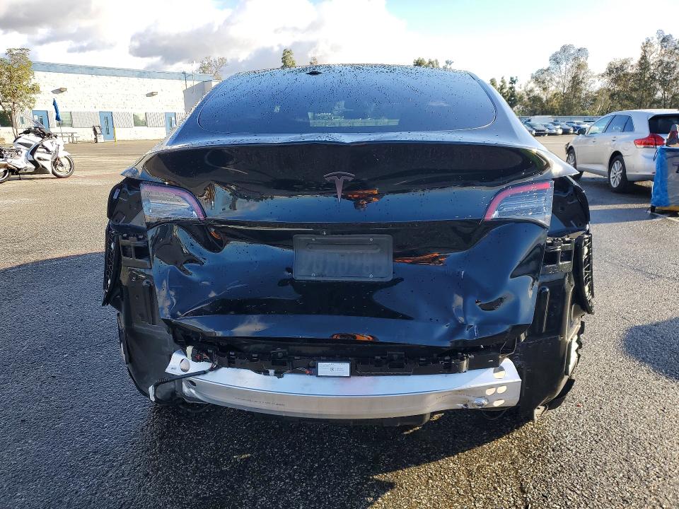 77868975 :رقم المزاد ، 7SAYGDEE7PF796738 vin ، 2023 Tesla Model Y مزاد بيع