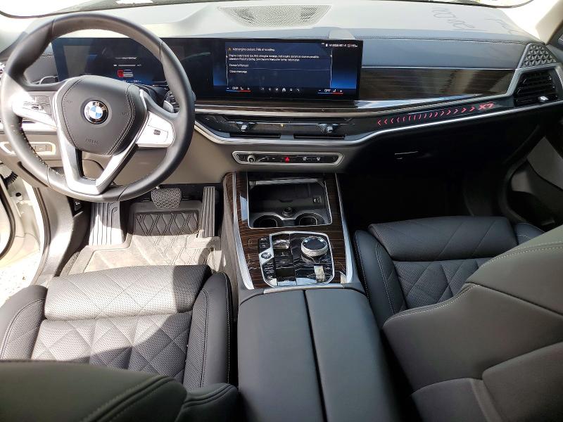 78085615 :رقم المزاد ، 5UX23EM08S9X21557 vin ، 2025 Bmw X7 مزاد بيع