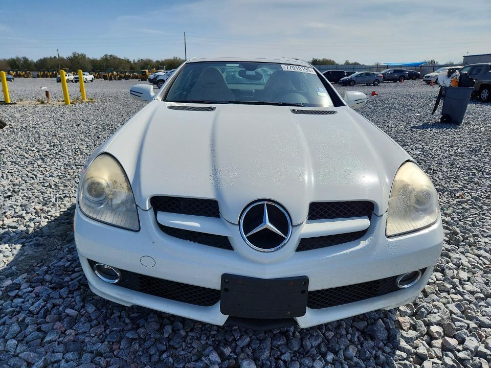 Продаж на аукціоні авто 2009 Mercedes-benz Slk, vin: WDBWK58F29F190984, номер лоту: 77910195