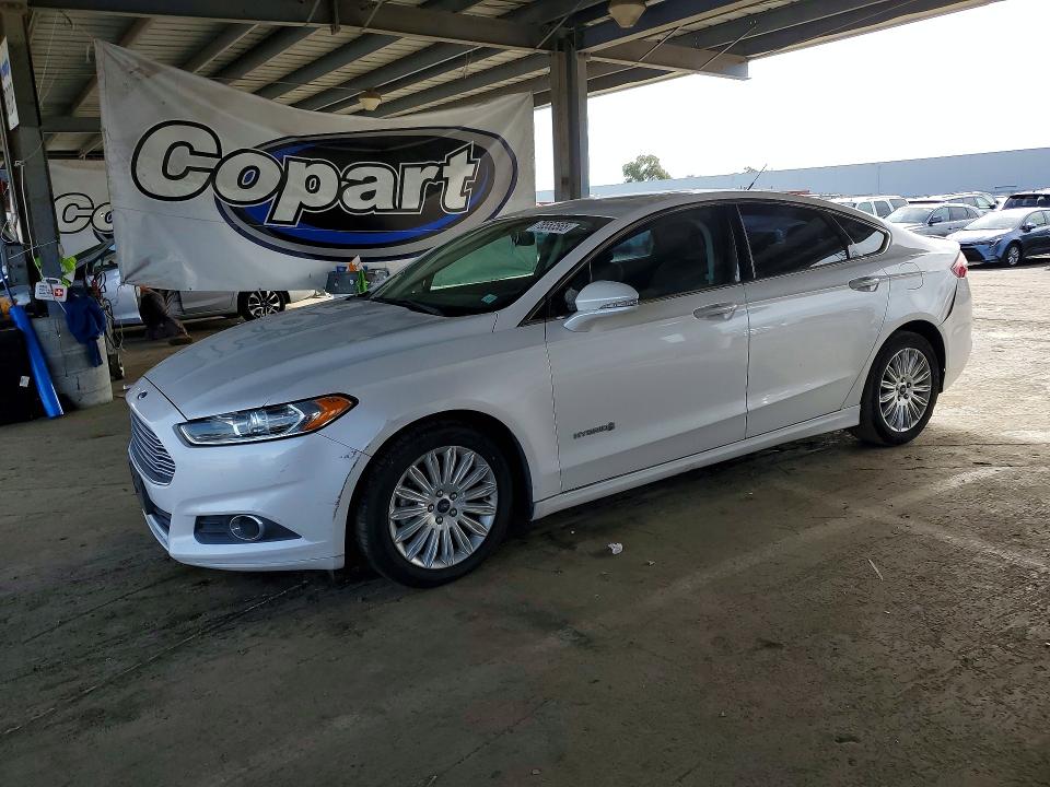 Aukcja sprzedaży 2015 Ford Fusion, vin: 3FA6P0LU5FR253575, numer aukcji: 78553565