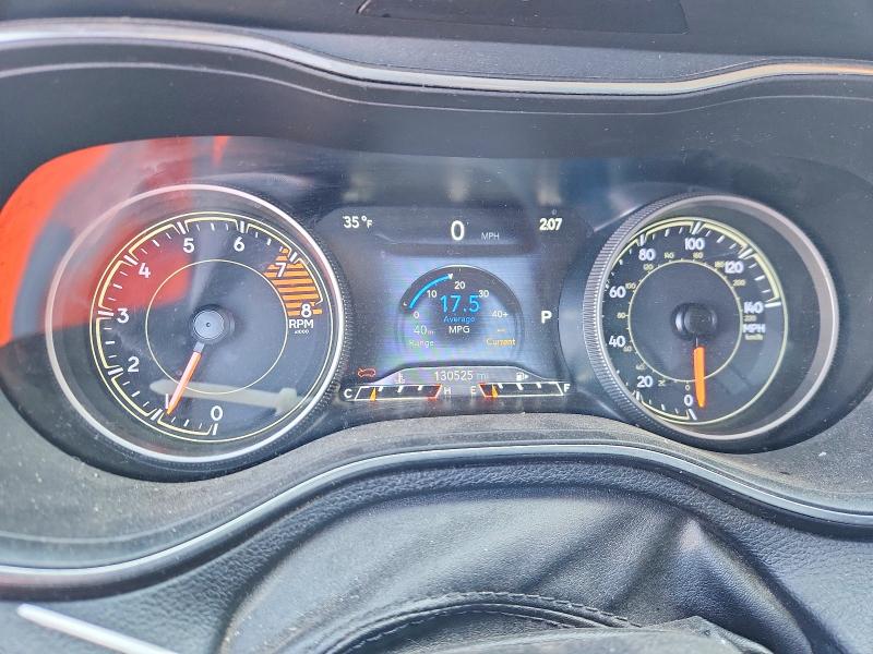 77406905 :رقم المزاد ، 1C4PJMBX4KD230438 vin ، 2019 Jeep Cherokee مزاد بيع