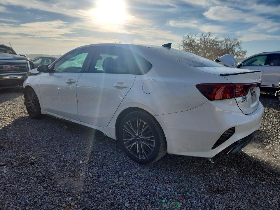 76826045 :رقم المزاد ، 3KPF54AD7NE455673 vin ، 2022 Kia Forte مزاد بيع