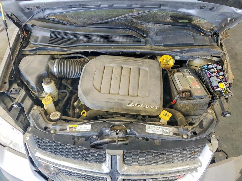 76914155 :رقم المزاد ، 2C4RDGCG2FR509325 vin ، 2015 Dodge Grand Caravan مزاد بيع