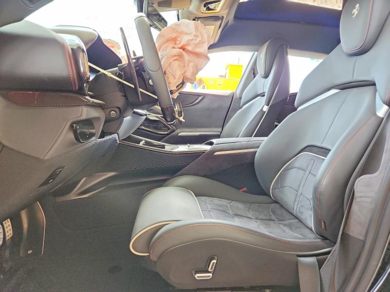 76170325 :رقم المزاد ، ZSG06VTA2S0314818 vin ، 2025 Ferrari Purosangue مزاد بيع