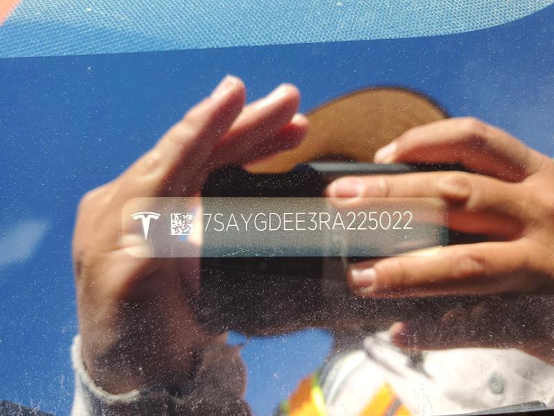 2024 Tesla Model Y მანქანა იყიდება აუქციონზე, vin: 7SAYGDEE3RA225022, აუქციონის ნომერი: 79482055