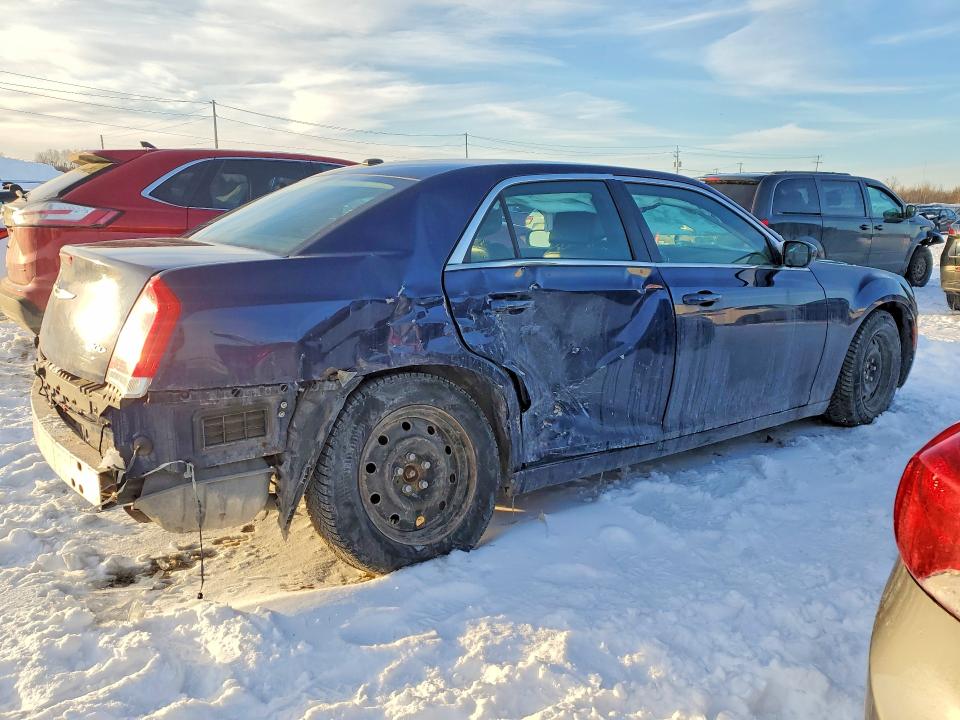 76954435 :رقم المزاد ، 2C3CCAAGXGH198683 vin ، 2016 Chrysler 300 مزاد بيع