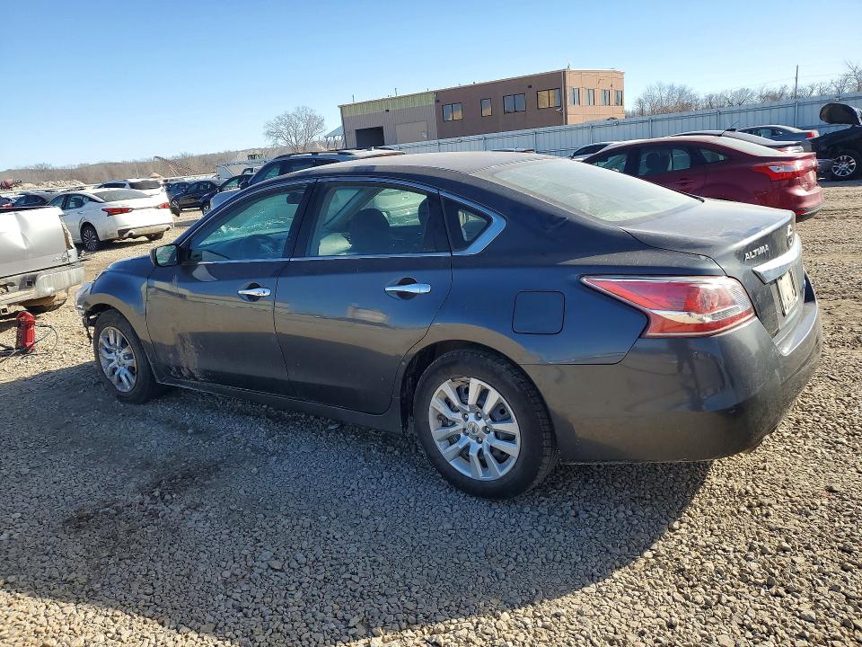 2013 Nissan Altima მანქანა იყიდება აუქციონზე, vin: 1N4AL3AP6DC193368, აუქციონის ნომერი: 77671865
