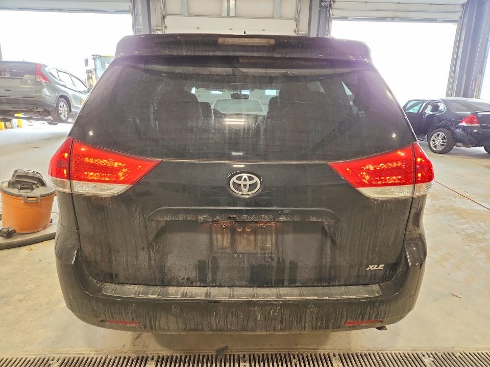 Aukcja sprzedaży 2014 Toyota Sienna, vin: 5TDYK3DC8ES492171, numer aukcji: 77614905