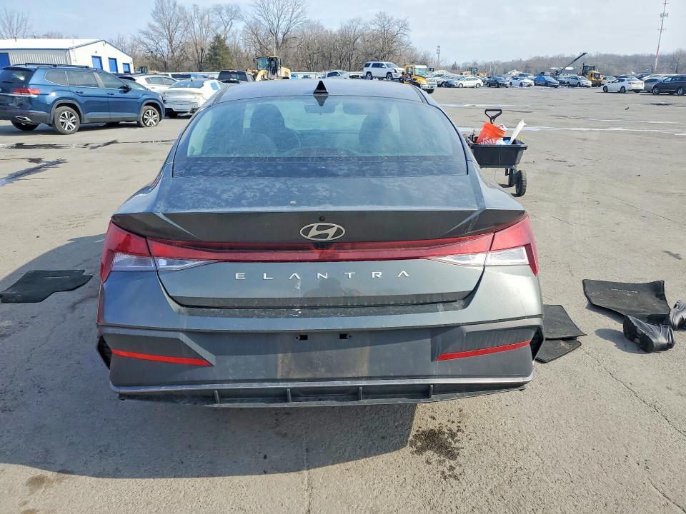 74728955 :رقم المزاد ، KMHLM4DG1RU697115 vin ، 2024 Hyundai Elantra مزاد بيع