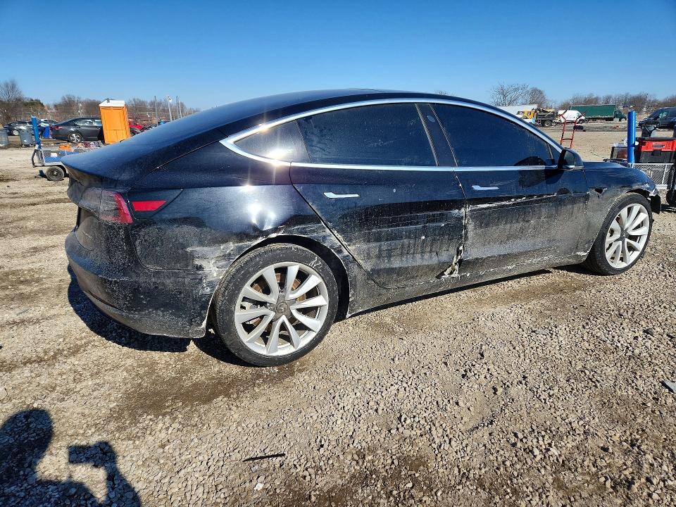 Продаж на аукціоні авто 2019 Tesla Model 3, vin: 5YJ3E1EB0KF497344, номер лоту: 77106235