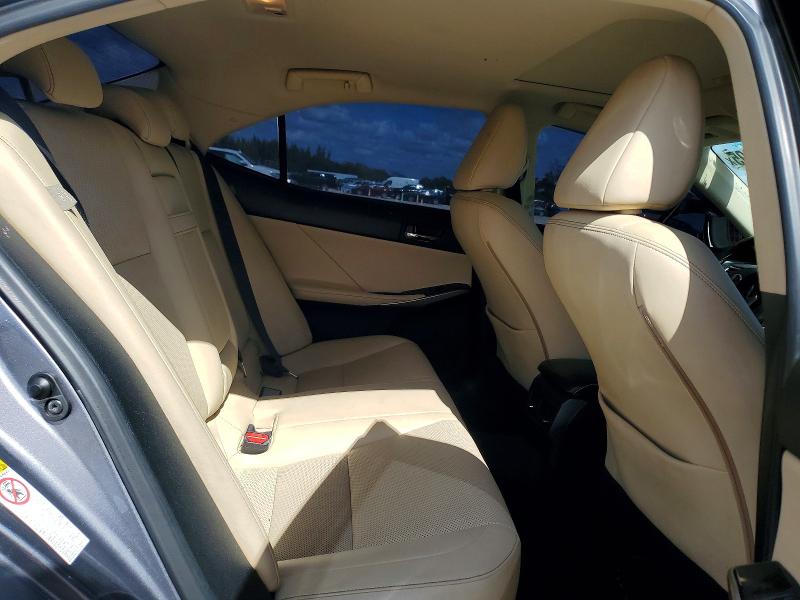 Продажа на аукционе авто 2016 Lexus Is, vin: JTHBA1D2XG5010117, номер лота: 76903695