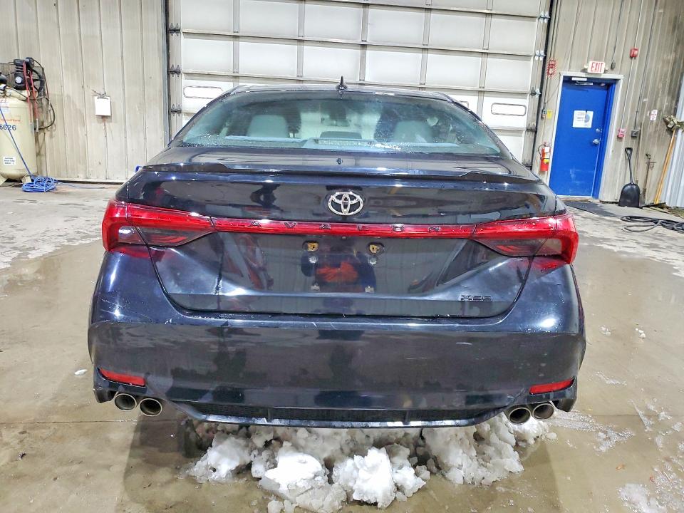 Продаж на аукціоні авто 2019 Toyota Avalon, vin: 4T1BZ1FB9KU008702, номер лоту: 77393465