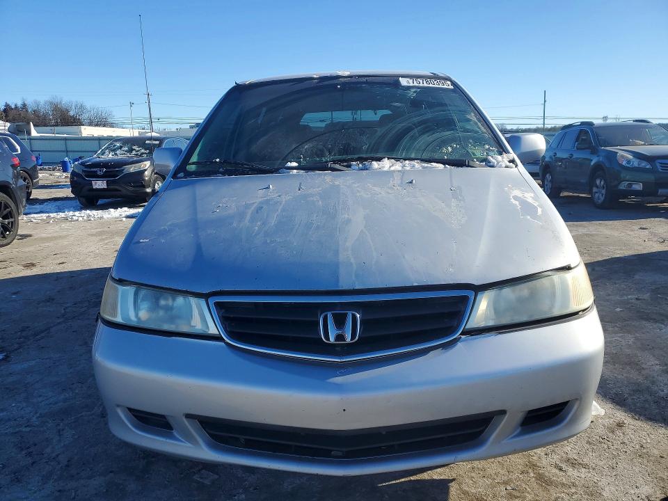 Продажа на аукционе авто 2003 Honda Odyssey, vin: 5FNRL186X3B004379, номер лота: 75780395