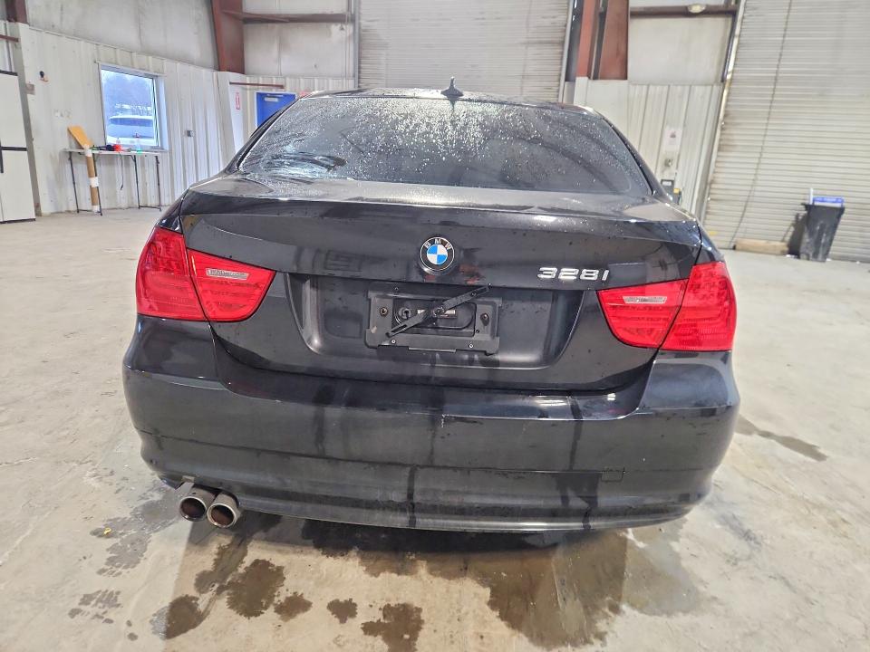 Продажа на аукционе авто 2011 Bmw 328, vin: WBAPK5G57BNN25082, номер лота: 77937585