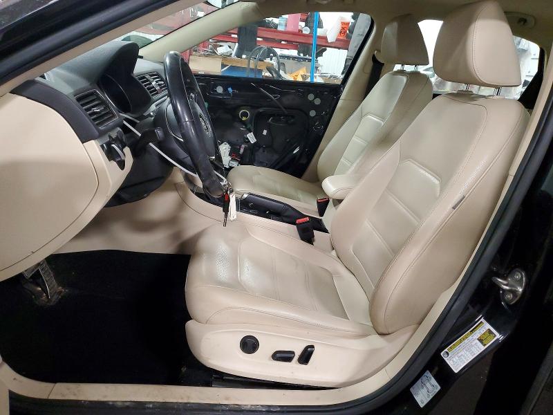 99835765 :رقم المزاد ، 1VWMA7A36KC001099 vin ، 2019 Volkswagen Passat مزاد بيع