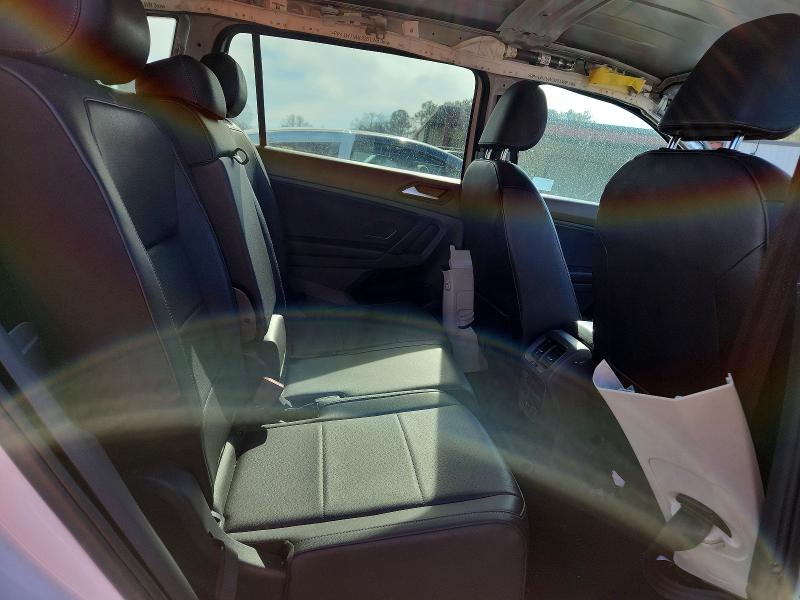 Продажа на аукционе авто 2019 Volkswagen Tiguan, vin: 3VV2B7AX3KM092097, номер лота: 77930505