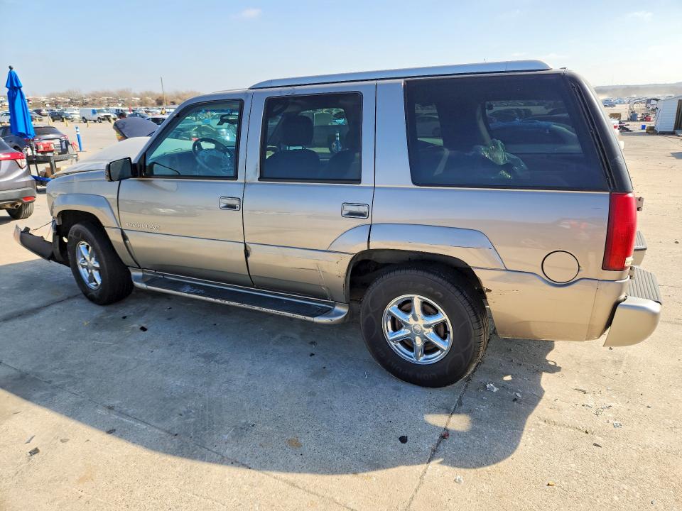 Продажа на аукционе авто 2000 Cadillac Escalade, vin: 1GYEK63RXYR230434, номер лота: 79080545