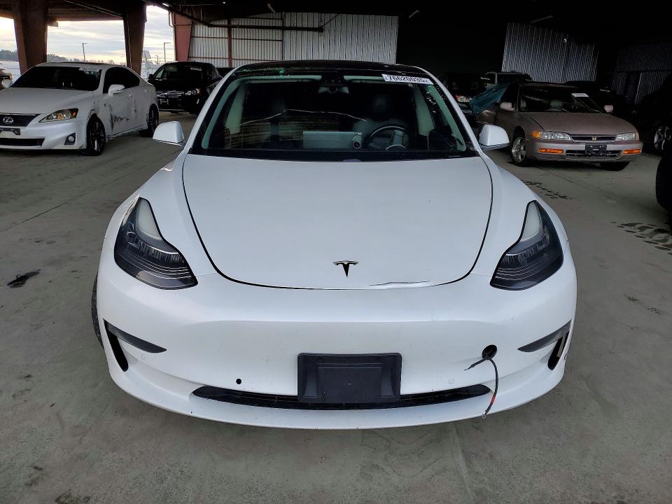 76620035 :رقم المزاد ، 5YJ3E1EA4KF337507 vin ، 2019 Tesla Model 3 مزاد بيع