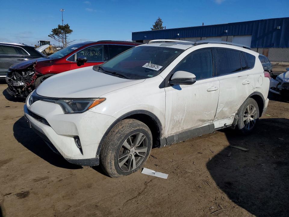 Aukcja sprzedaży 2016 Toyota Rav4, vin: 2T3RFREV7GW425400, numer aukcji: 76780675