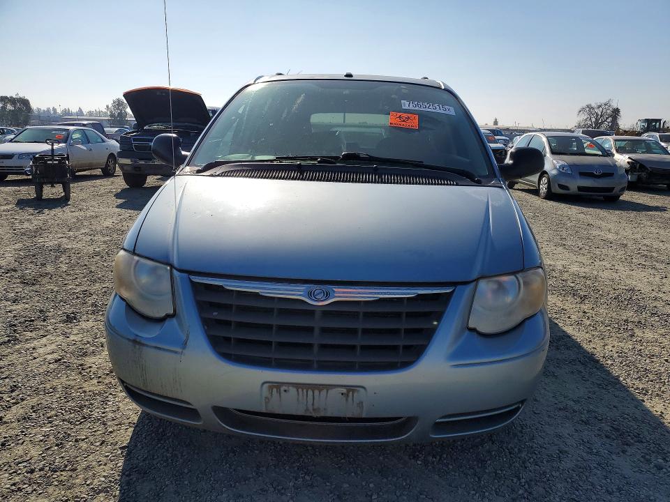 Продажа на аукционе авто 2006 Chrysler Town & Country, vin: 2A4GP44R06R905017, номер лота: 75652515