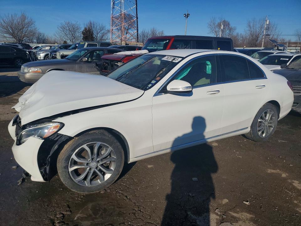Продажа на аукционе авто 2015 Mercedes-benz C, vin: 55SWF4KB3FU024946, номер лота: 76207615