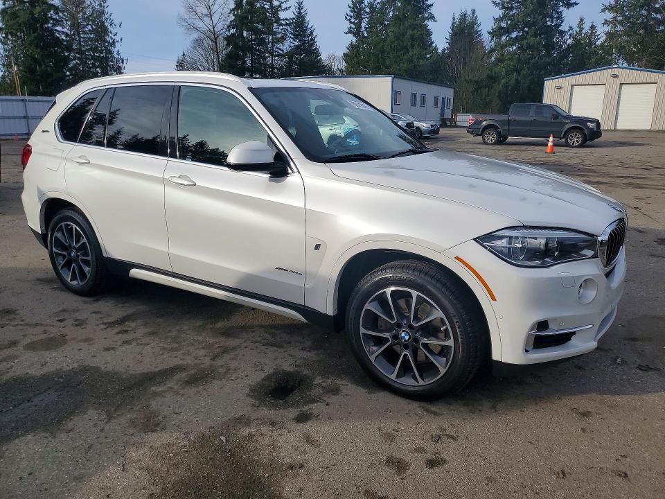 Продаж на аукціоні авто 2017 Bmw X5, vin: 5UXKT0C30H0V96985, номер лоту: 76041845