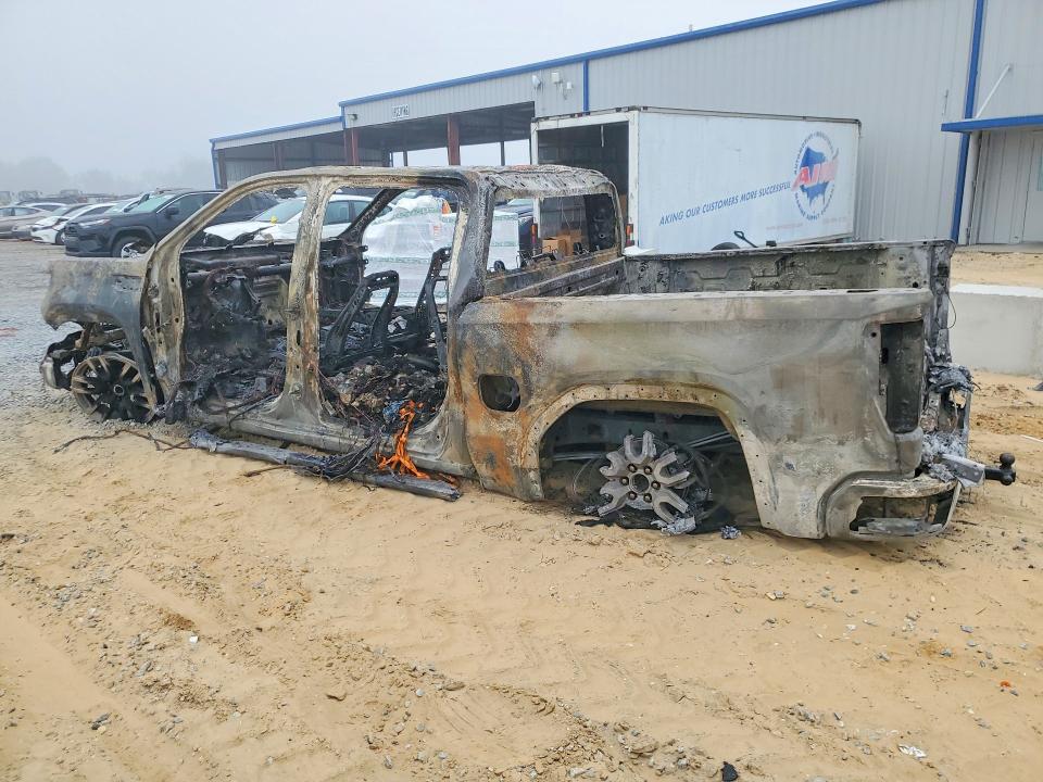 78373625 :رقم المزاد ، 3GTPUJEK6SG299141 vin ، 2025 Gmc Sierra مزاد بيع