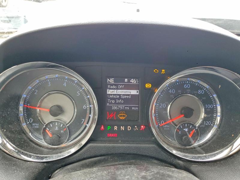 77410025 :رقم المزاد ، 2C4RC1CG4FR731509 vin ، 2015 Chrysler Town & Country مزاد بيع
