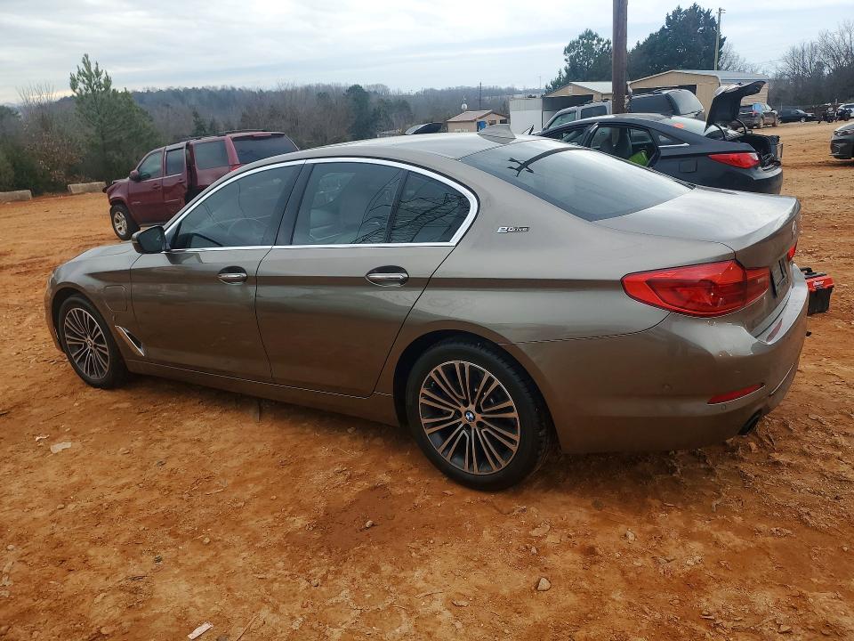 77075645 :رقم المزاد ، WBAJB1C58JB374757 vin ، 2018 Bmw 530xe مزاد بيع