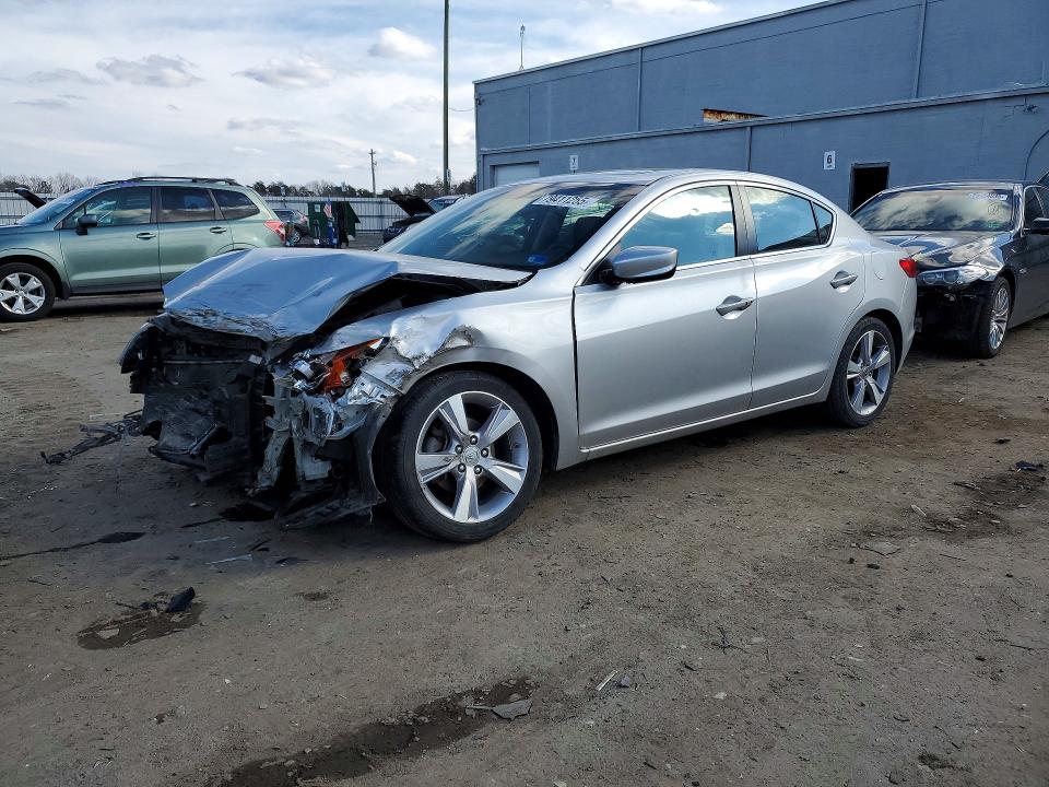 Auction sale of the 2014 Acura Ilx, vin: 19VDE1F53EE007642, lot number: 79411255