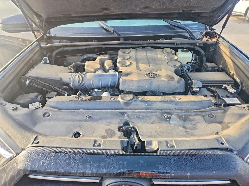2021 Toyota 4runner მანქანა იყიდება აუქციონზე, vin: JTEBU5JR1M5924443, აუქციონის ნომერი: 77946175