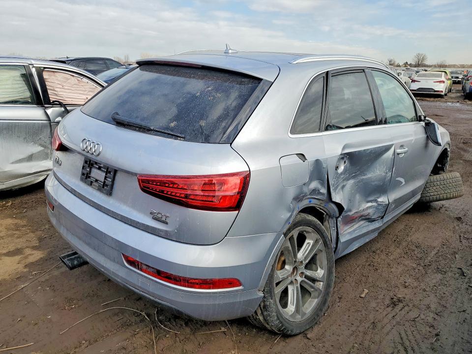 2016 Audi Q3 მანქანა იყიდება აუქციონზე, vin: WA1EFCFS2GR007661, აუქციონის ნომერი: 76396275