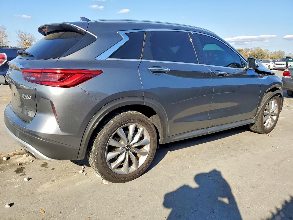 48569816 :رقم المزاد ، 3PCAJ5BA1MF124001 vin ، 2021 Infiniti Qx50 مزاد بيع