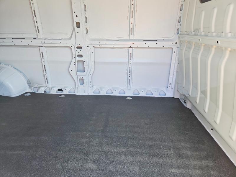 Продаж на аукціоні авто 2025 Ram Promaster 2500, vin: 3C6LRVDG4SE560807, номер лоту: 77483335