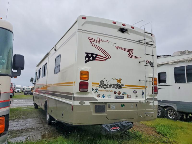 77412535 :رقم المزاد ، 5B4MP67G433358472 vin ، 2003 Fleetwood Rv مزاد بيع