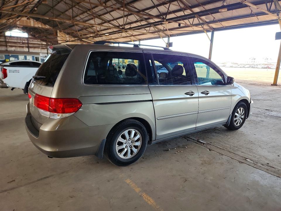 79114515 :رقم المزاد ، 5FNRL3H41AB095954 vin ، 2010 Honda Odyssey مزاد بيع