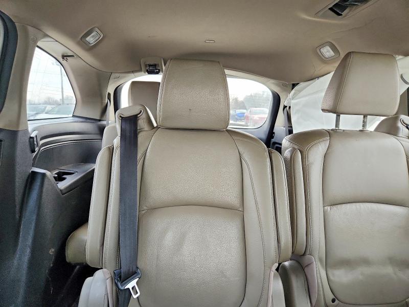 76359905 :رقم المزاد ، 5FNRL6H71KB010639 vin ، 2019 Honda Odyssey مزاد بيع