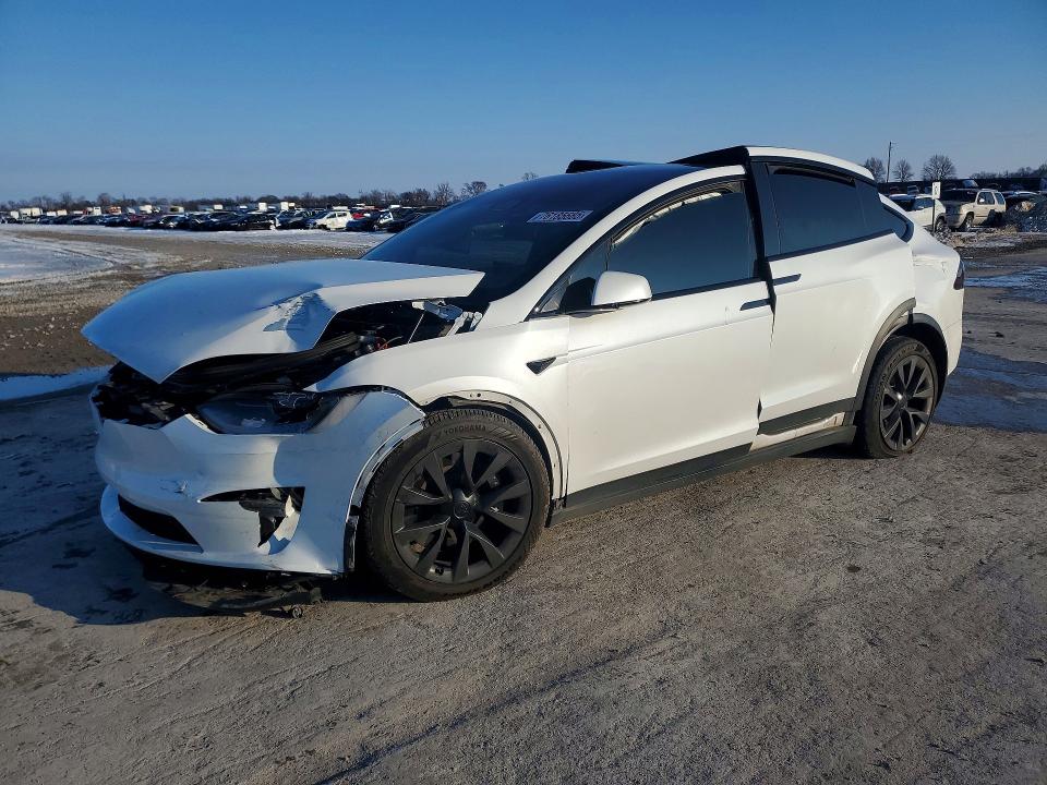 Auction sale of the 2023 Tesla Model X, vin: 7SAXCDE50PF408725, lot number: 76185685
