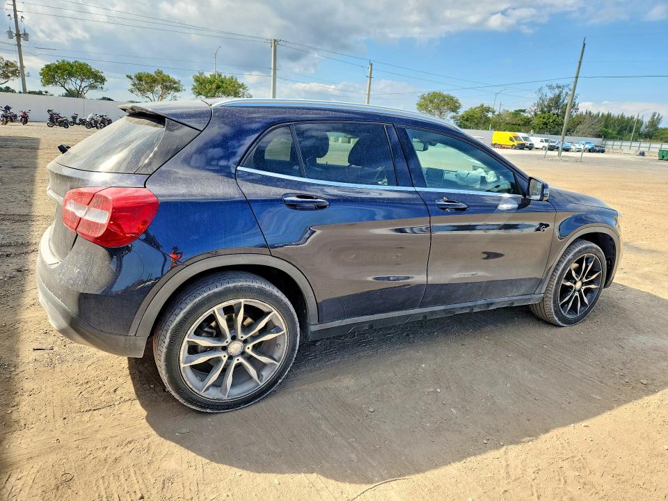 2017 Mercedes-benz Gla მანქანა იყიდება აუქციონზე, vin: WDCTG4GB3HJ319321, აუქციონის ნომერი: 77831385