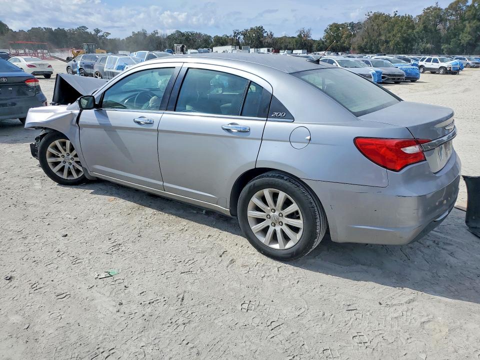 Продажа на аукционе авто 2014 Chrysler 200, vin: 1C3CCBCG9EN156271, номер лота: 76868495