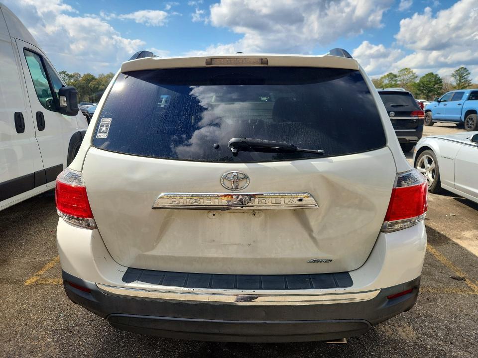 Продажа на аукционе авто 2013 Toyota Highlander, vin: 5TDDK3EH9DS269449, номер лота: 76238725