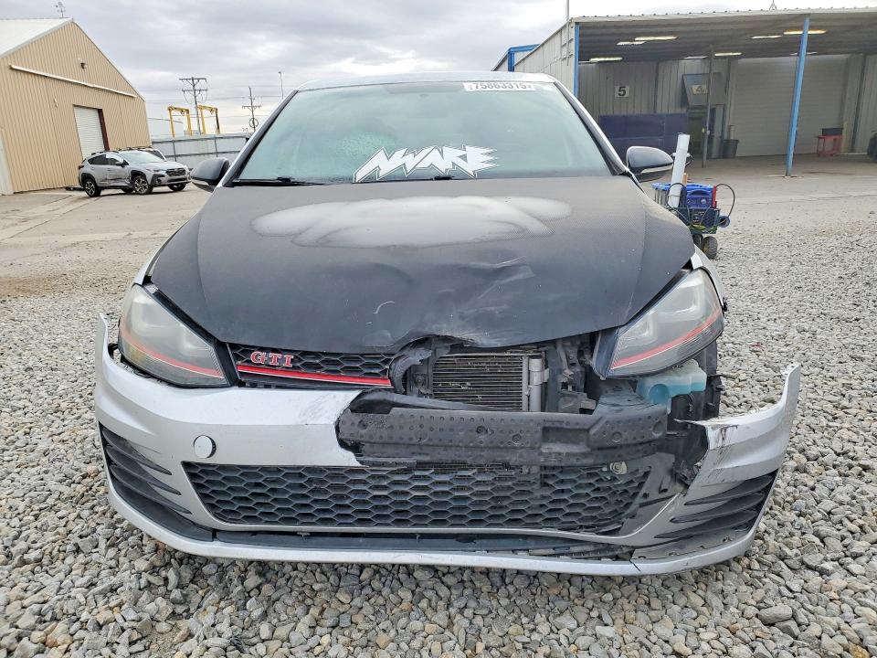 79097015 :رقم المزاد ، 3VW447AUXHM044321 vin ، 2017 Volkswagen Gti مزاد بيع