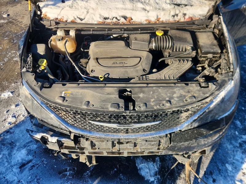2021 Chrysler Voyager მანქანა იყიდება აუქციონზე, vin: 2C4RC1DG4MR520581, აუქციონის ნომერი: 75762185