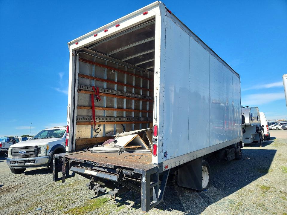 50669316 :رقم المزاد ، JALE5W163E7300061 vin ، 2014 Isuzu Nrr مزاد بيع