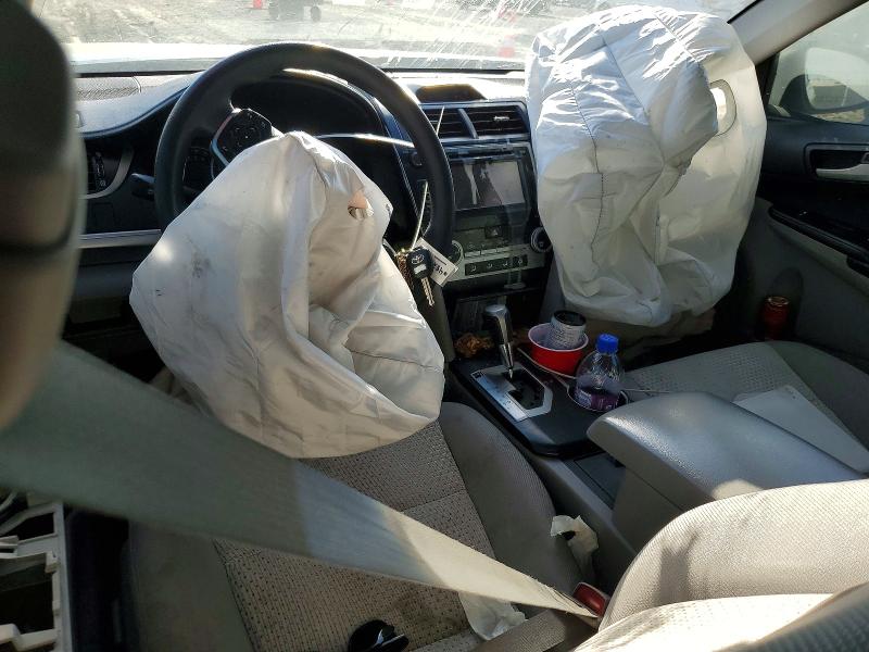 76603155 :رقم المزاد ، 4T1BF1FK7CU182598 vin ، 2012 Toyota Camry مزاد بيع